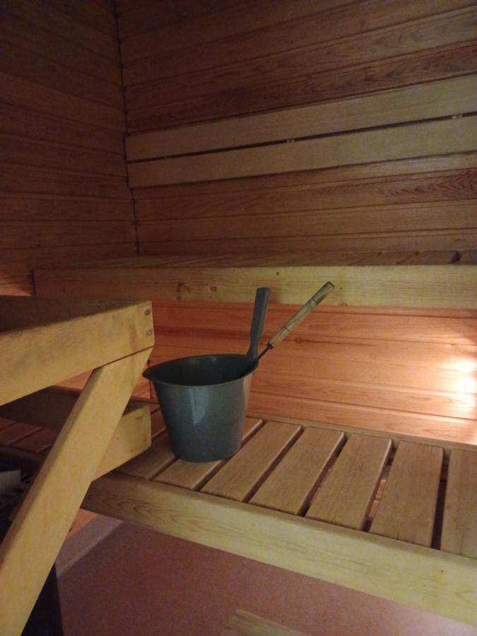 Hotel Mestarin Kievari Кемиярви Экстерьер фото