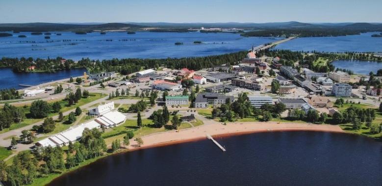 Hotel Mestarin Kievari Кемиярви Экстерьер фото